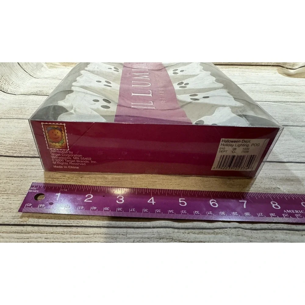 New In Package ILLUMINARIA Indoor Outdoor 10 Light Set Ghosts NIB Halloween Tb15